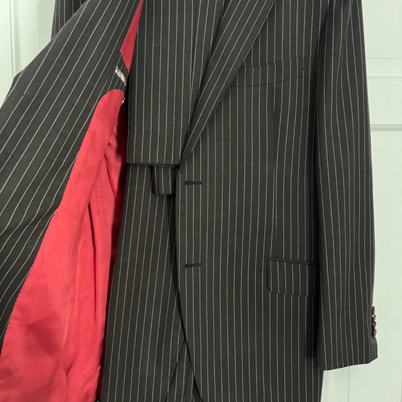 Like New Suitsupply 40R Suit S130 E.Thomas - Picture 2 of 4